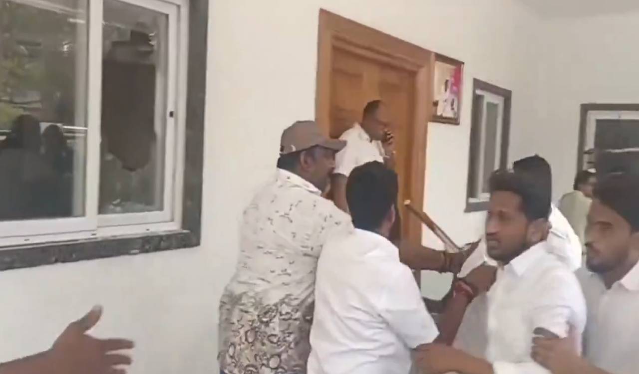 Karimnagar police book 13 BJP workers over MLA camp office attack