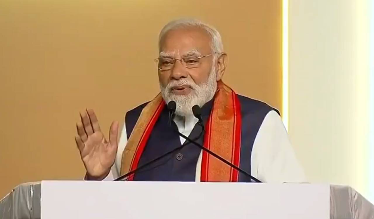 ‘Aap mere se hi judo’:  Modi’s offer to Revanth Reddy raises eyebrows