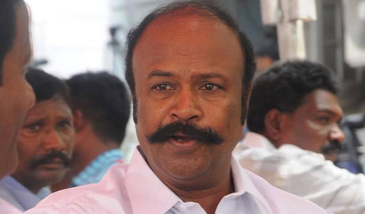 DMK minister KR Periyakaruppan loses Tiruppattur seat by one vote
