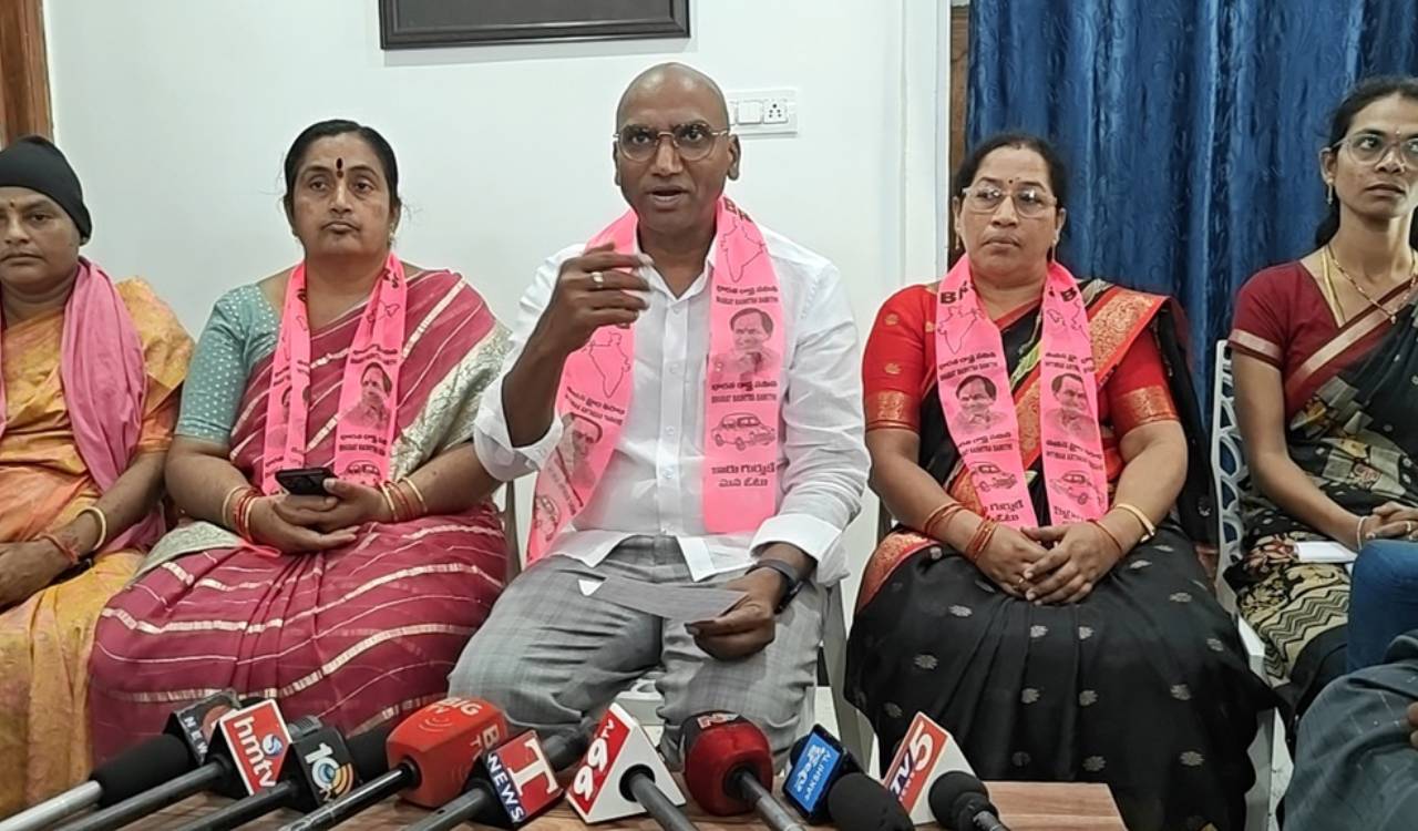 BRS leader RS Praveen Kumar demands lookout notice to trace Bhageerath