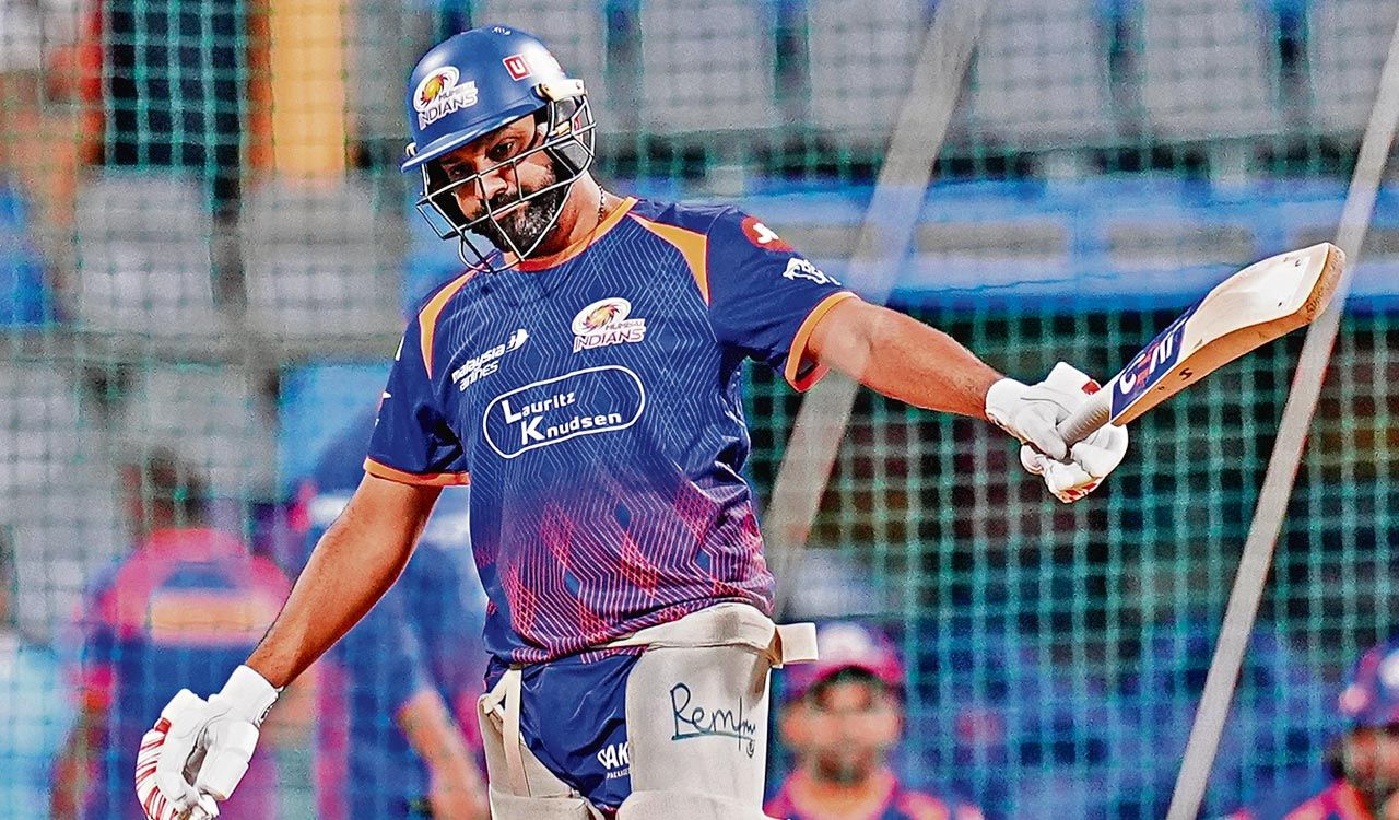 In-form Rohit can hurt play-off hopes of many teams, says Gavaskar