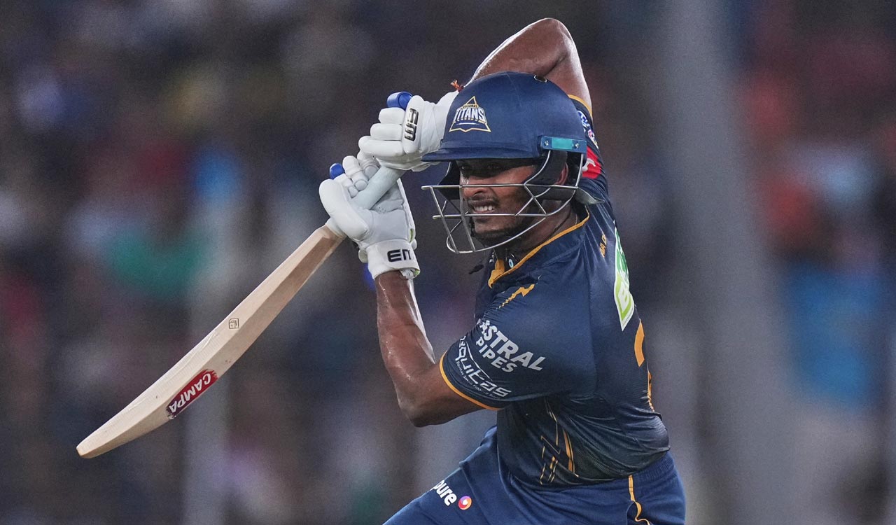 Gujarat Titans edge past Punjab Kings in last-over thriller