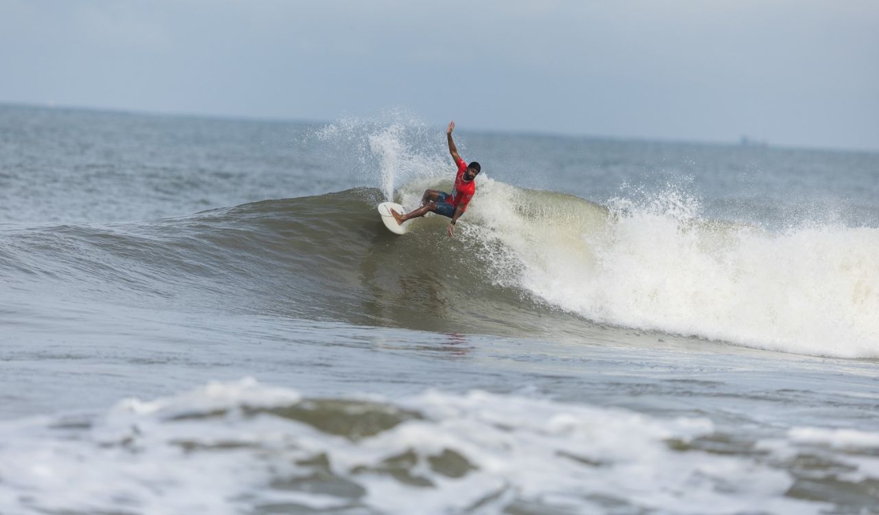Indian Open of Surfing kicks off in Mangaluru as top surfers eye Asian Games selection