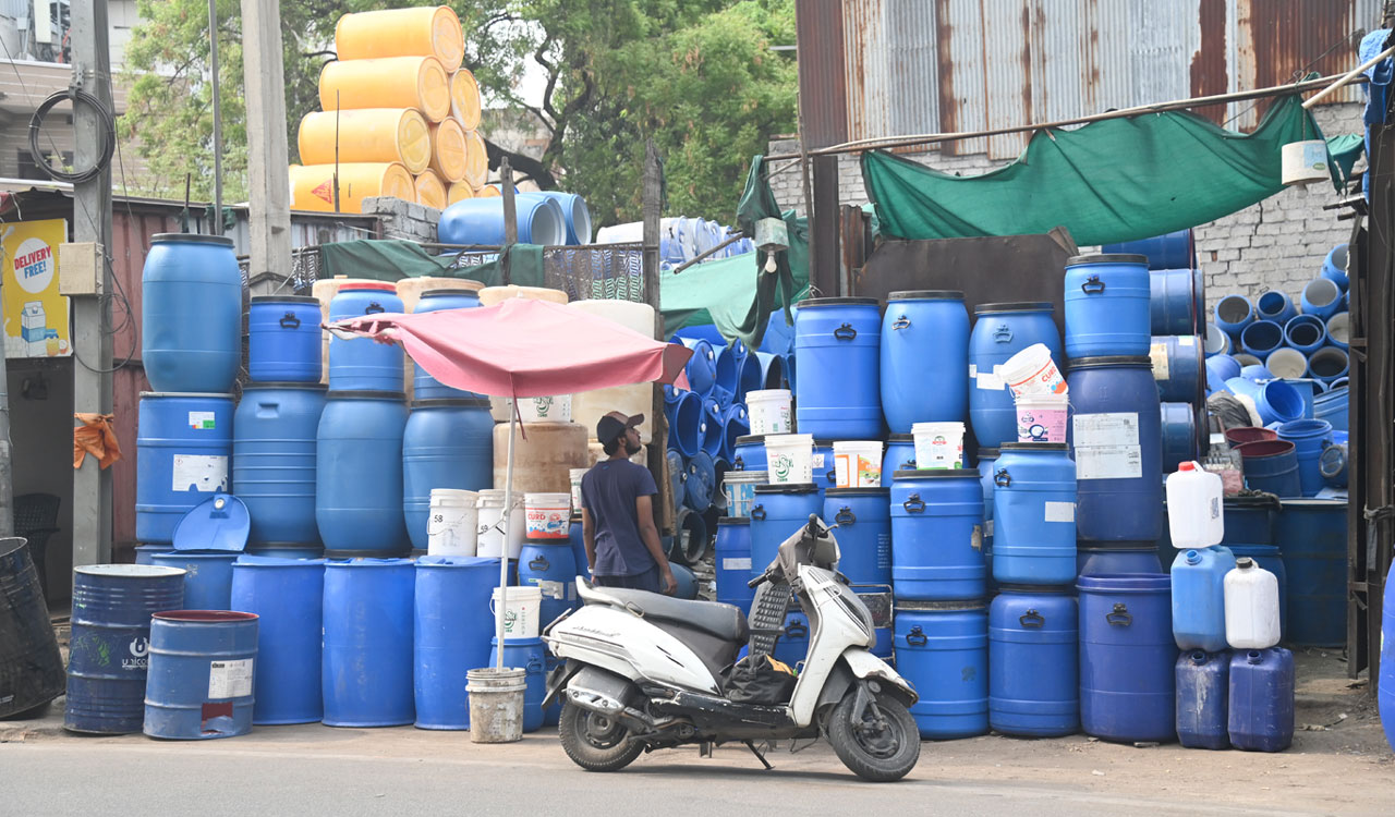 Hyderabad continues to sizzle as monsoon advances towards Keralam