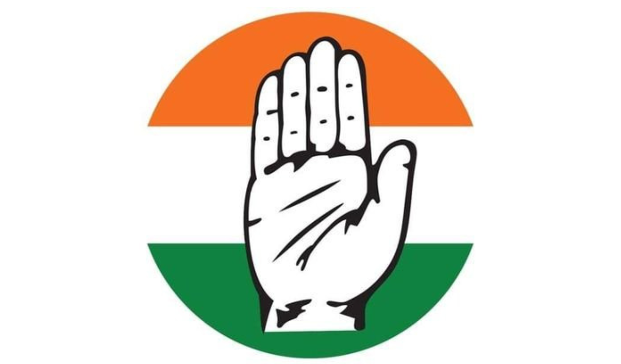 Tamil Nadu Congress MLAs camp in Hyderabad amid government formation uncertainty