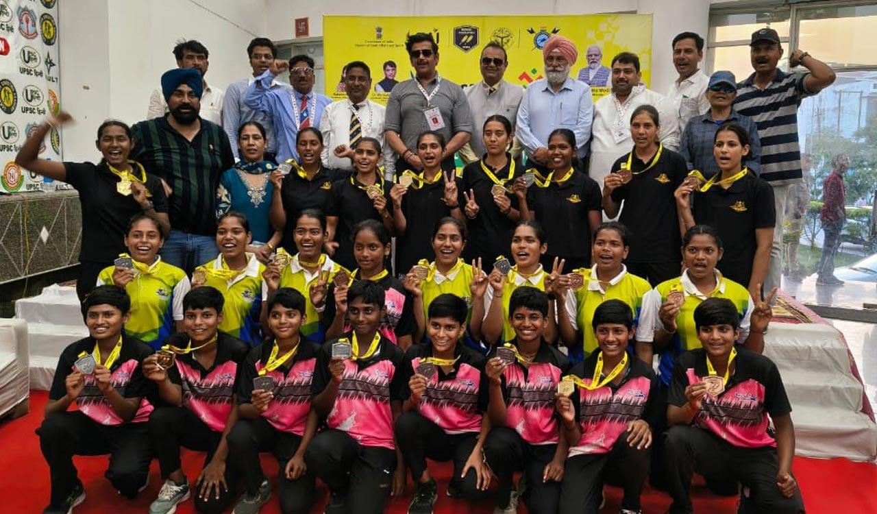 Telangana women rowers shine at ASMITA Women’s League Rowing Championship
