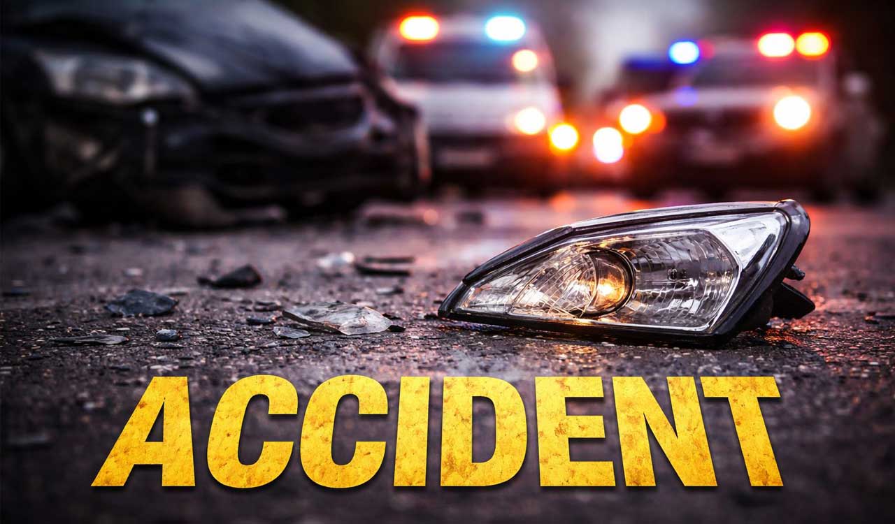 Three injured after oil tanker hits car on Vijayawada–Hyderabad highway