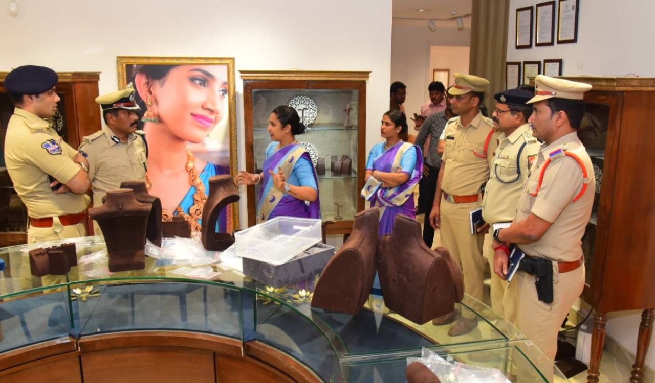 Two arrested in West Bengal in PMJ jewellery showroom theft case