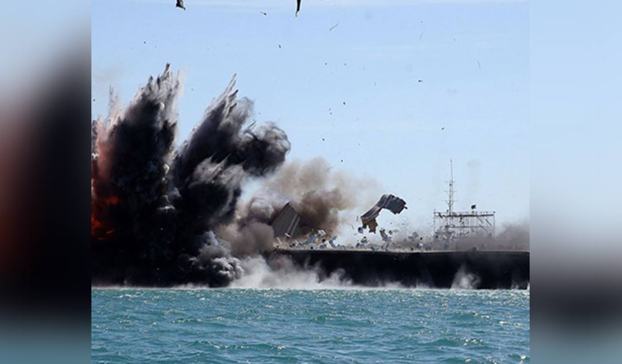 US forces strike Iranian missile launch sites, mine-laying boats