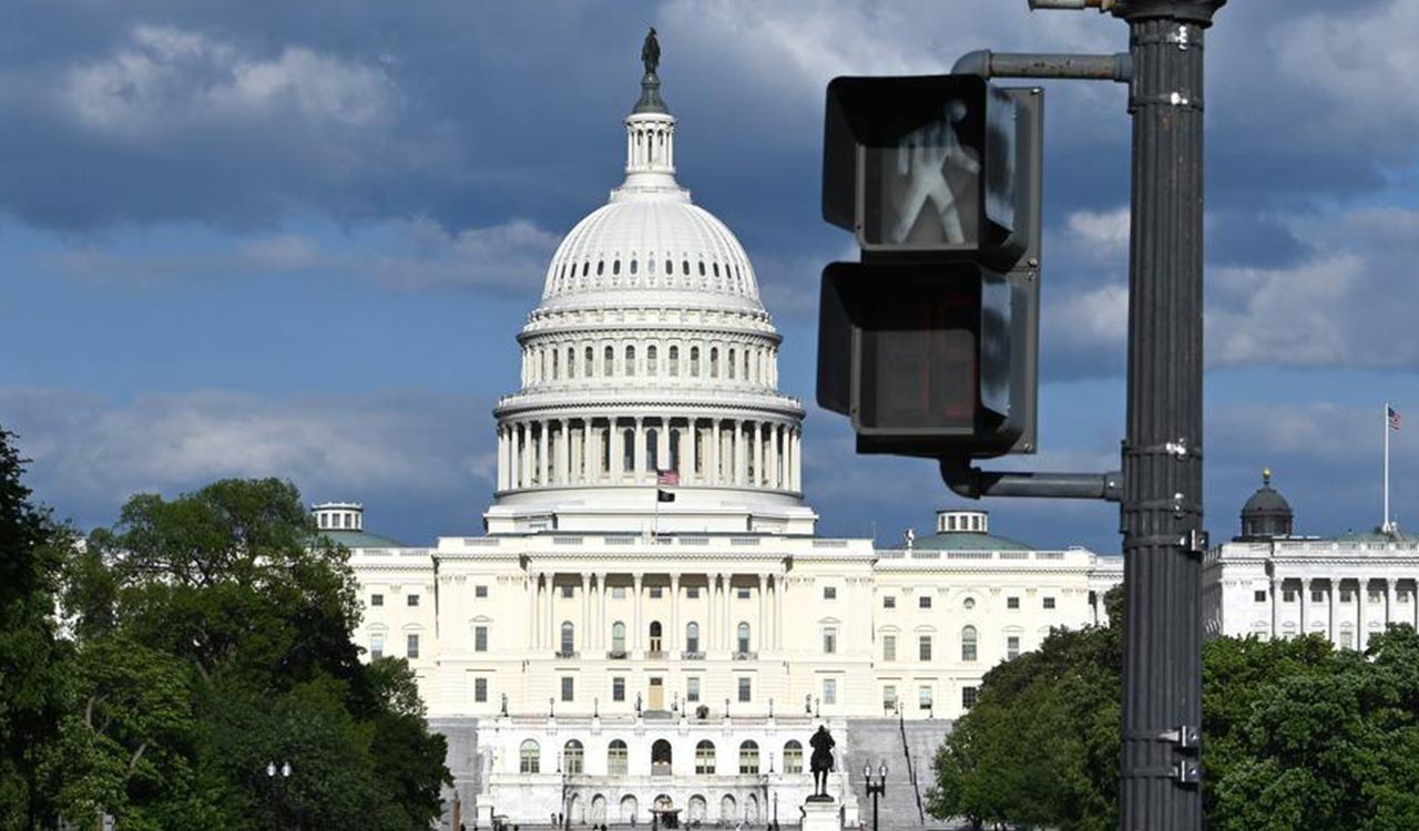 Democrats target Trump over Iran war costs