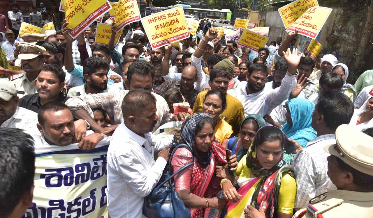 Contract healthcare workers protest in Hyderabad over low wages, poor conditions