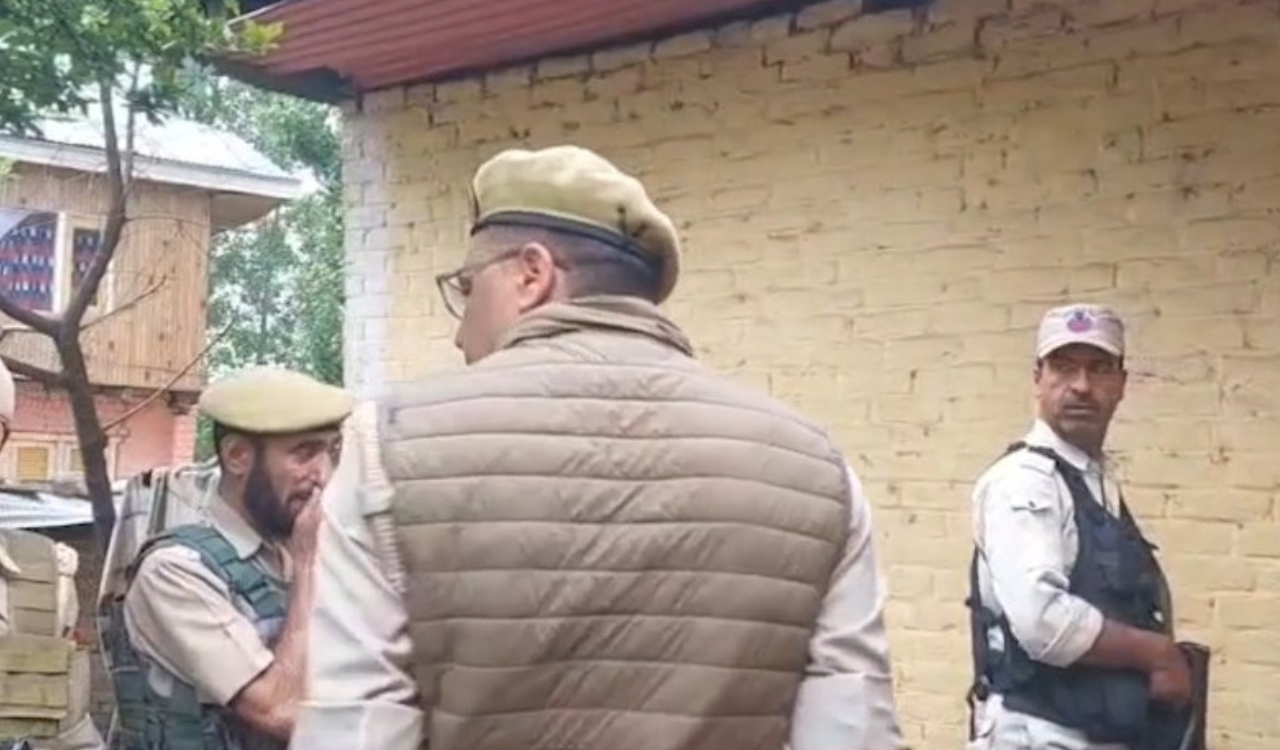 Intelligence agencies warn of Al-Badr, Hizbul revival in Kashmir