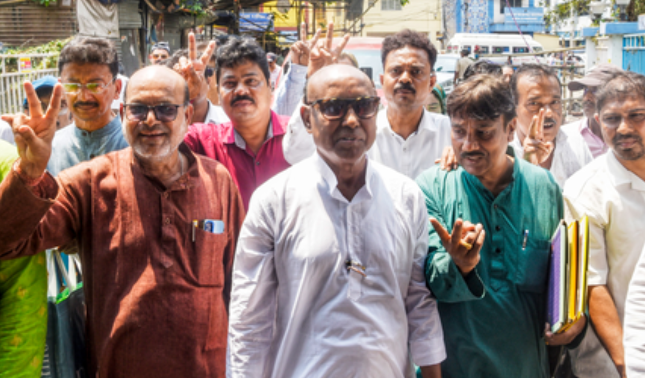 ED summons Bengal Minister Rathin Ghosh in municipal recruitment scam
