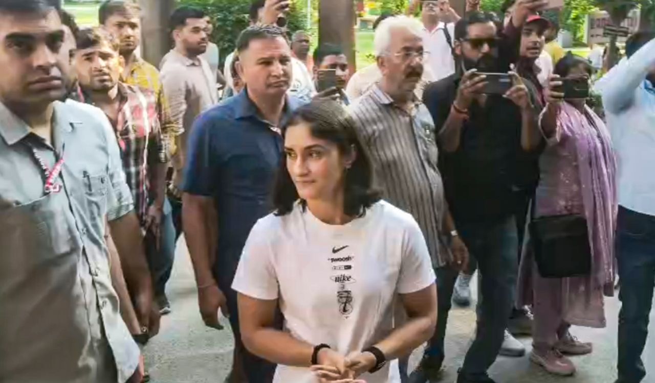 WFI moves SC against HC order allowing Vinesh Phogat to participate in Asian Games selection trials