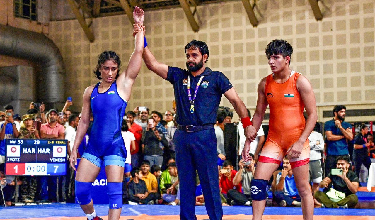 Vinesh narrowly defeats Nishu 7-6; books spot in semis of Asian Games selection trials 