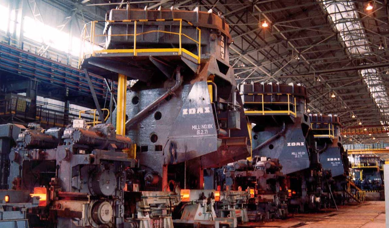 Four workers fall unconscious after inhaling toxic fumes at Vizag steel plant