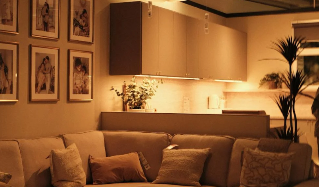 Warm lighting and cosy décor are reshaping modern homes