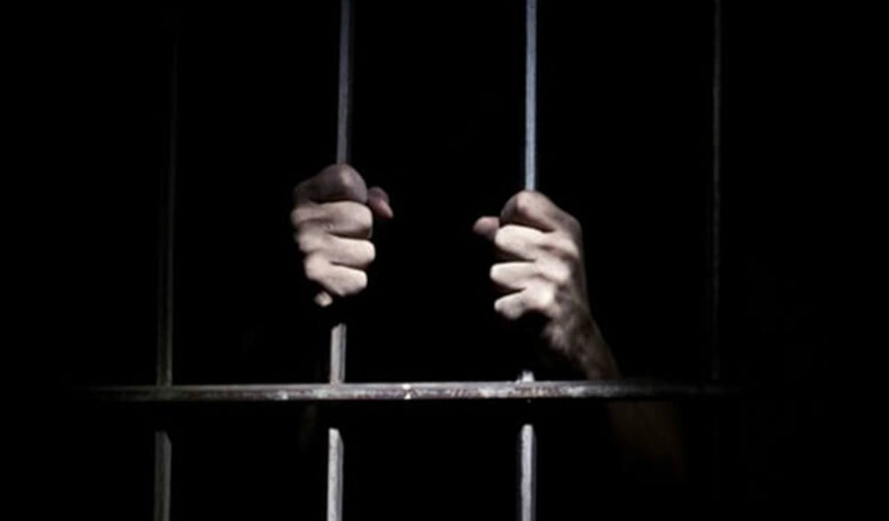 Life convict who fooled Bengaluru jail with fake SC relief order 8 years ago, now booked