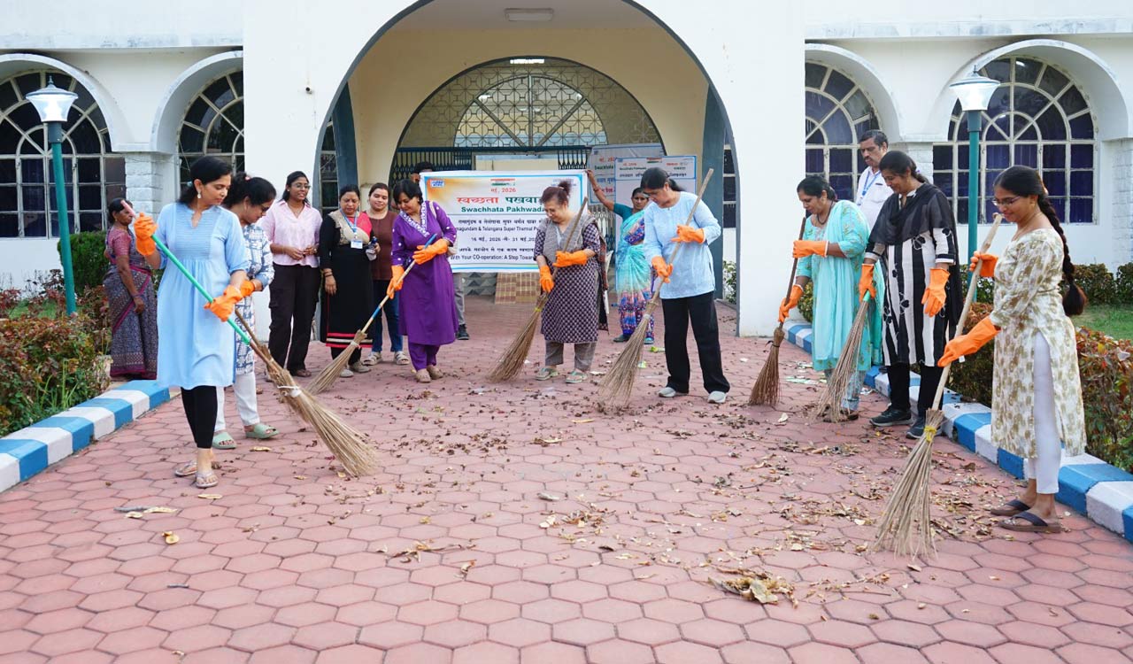 Deepthi Mahila Samithi leads Swachhta drive at NTPC Ramagundam
