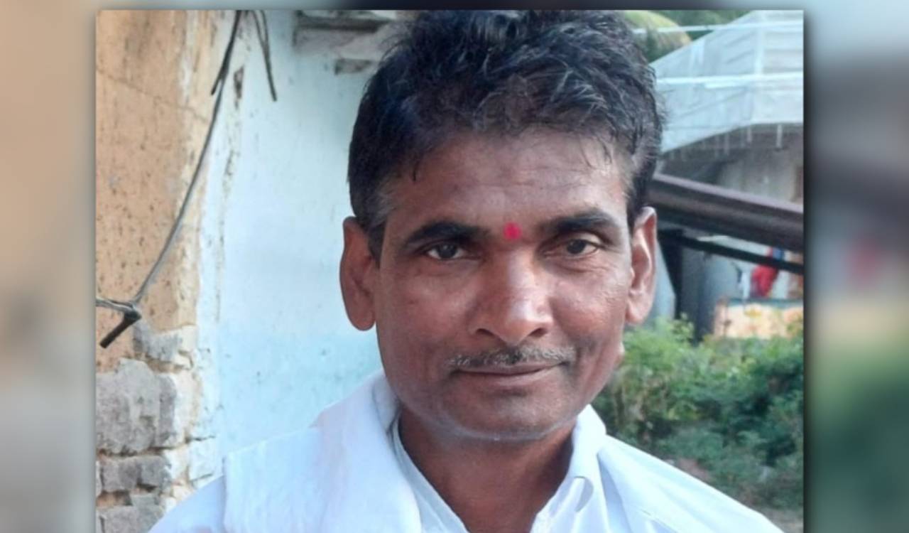 Medak farmer commits suicide over unsold paddy