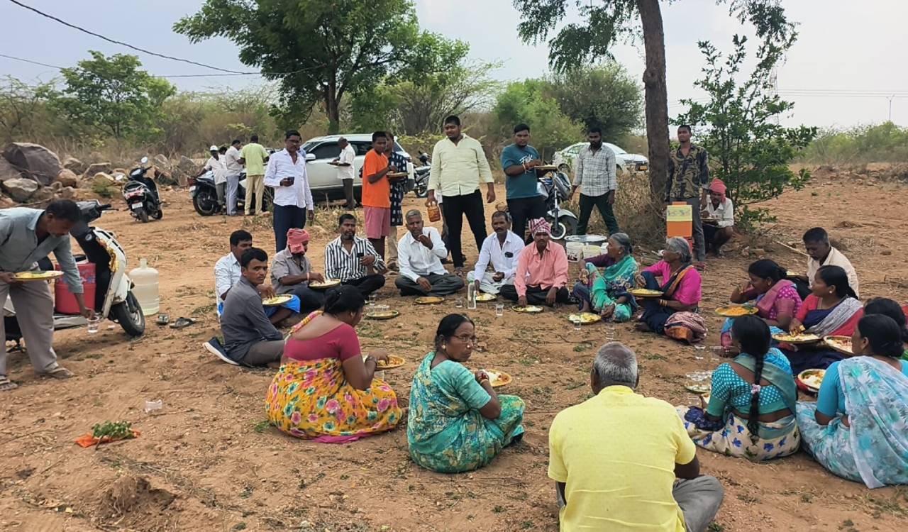 Farmers oppose land acquisition at Koheda, tension prevails