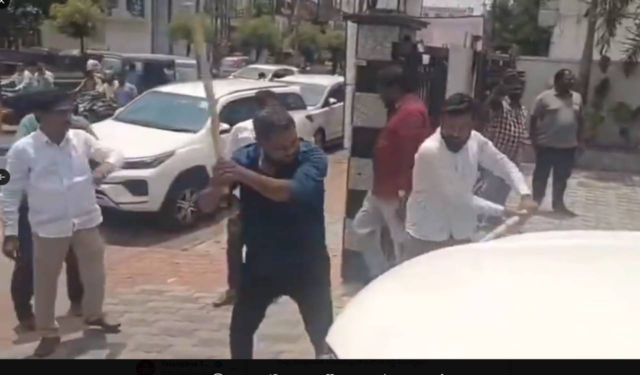 Karimnagar police foil BJP activists’ attempt to storm Huzurabad MLA’s camp office