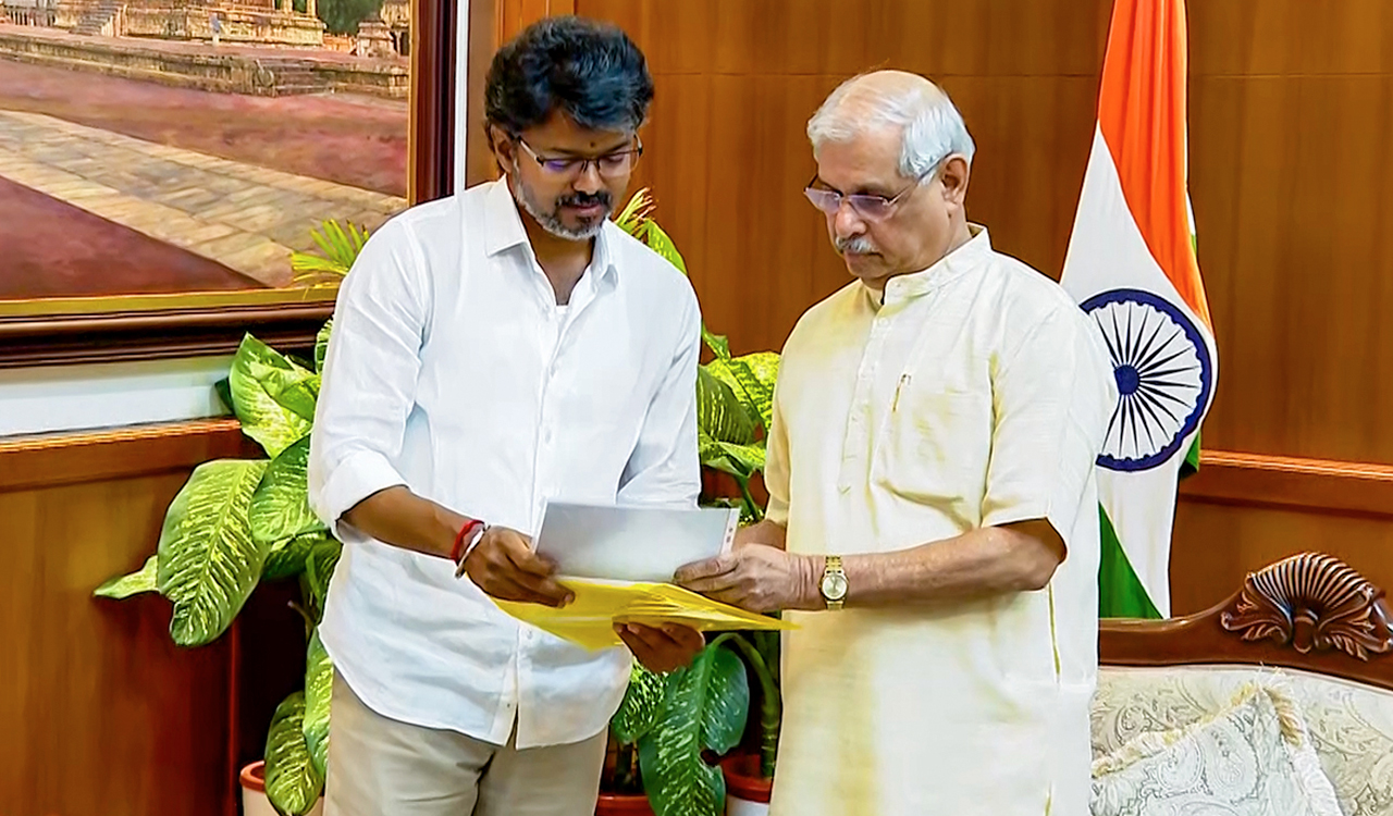 Editorial: Gubernatorial actions under scanner