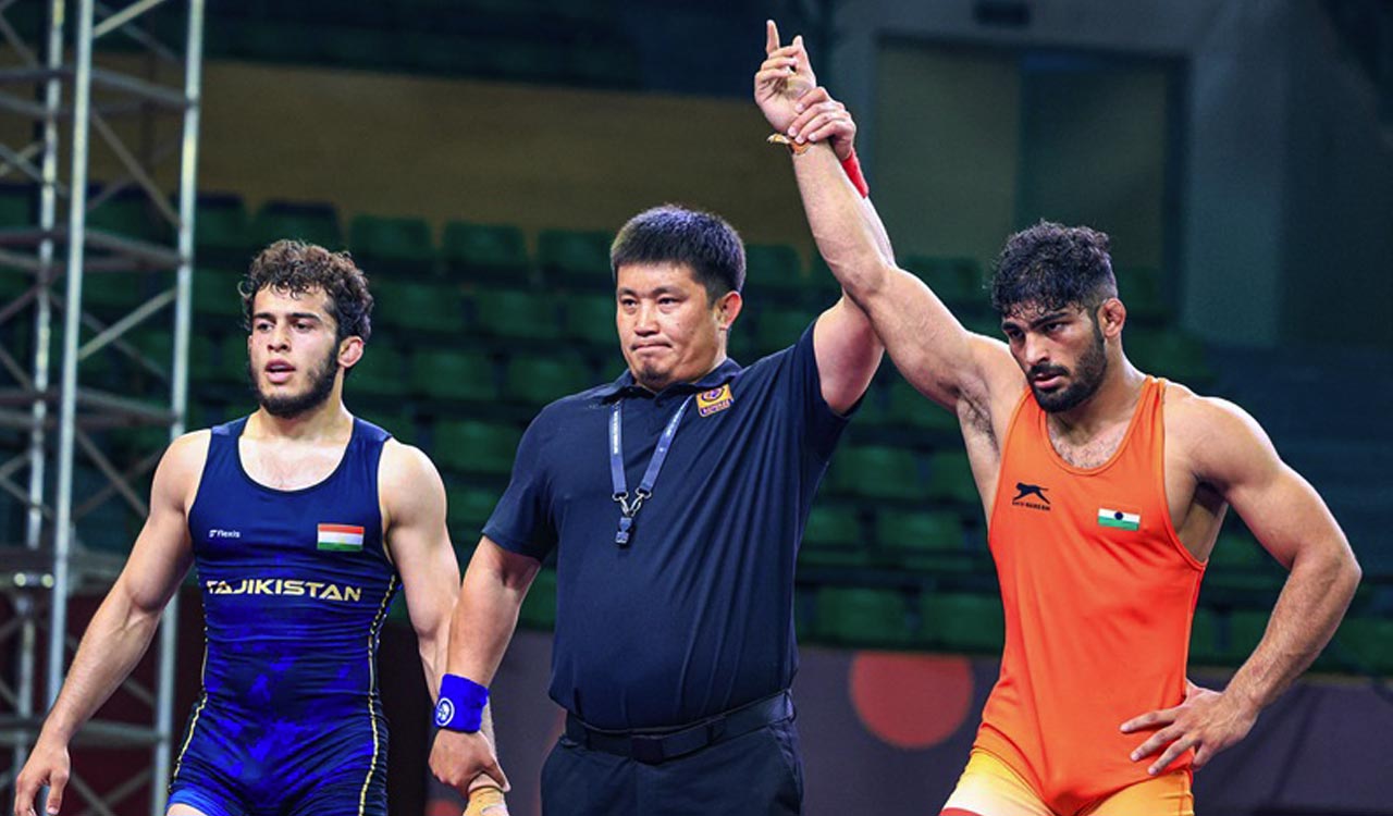 Kumar Mohit and Chandermohan win gold at U23 Asian Championships