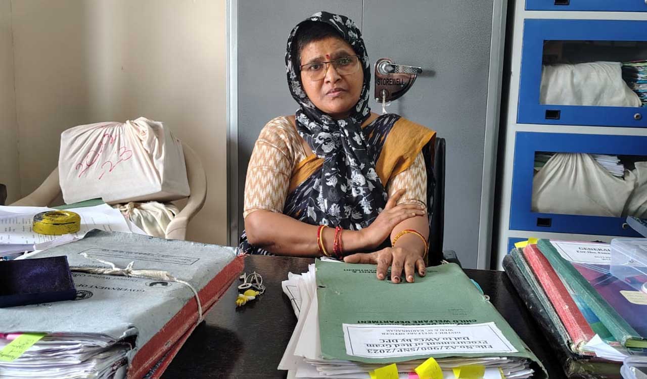 ACB arrests senior assistant for accepting bribe