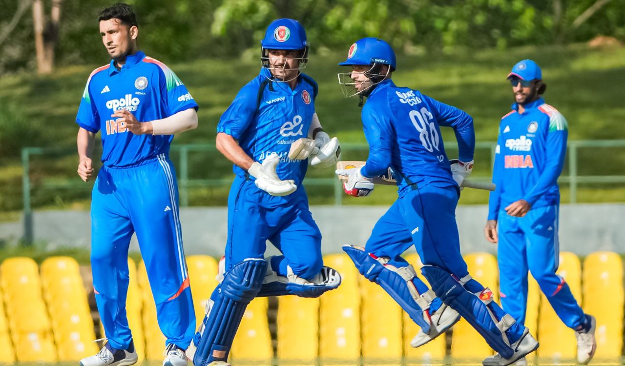 Mir, Shah fifties trump India’s 349 in rain-hit Tri-series clash