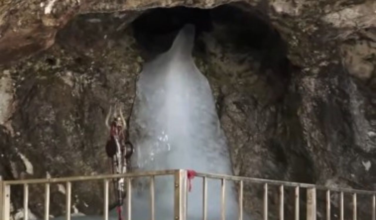 Amarnath Yatra 2026: LG Manoj Sinha performs ‘Pratham Puja’ ahead of July 3 pilgrimage launch