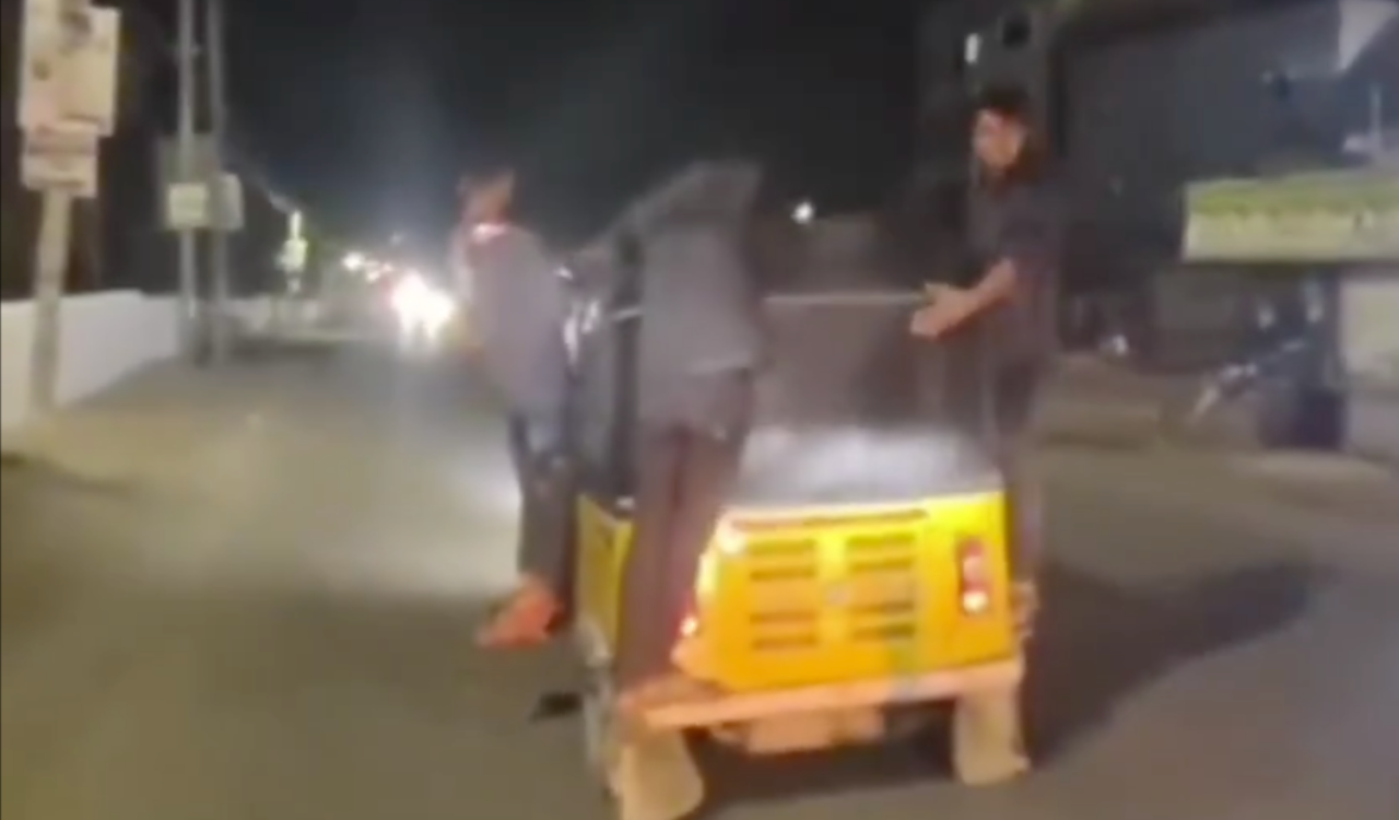Chandrayangutta police books auto driver for carrying 14 passengers in overloaded vehicle