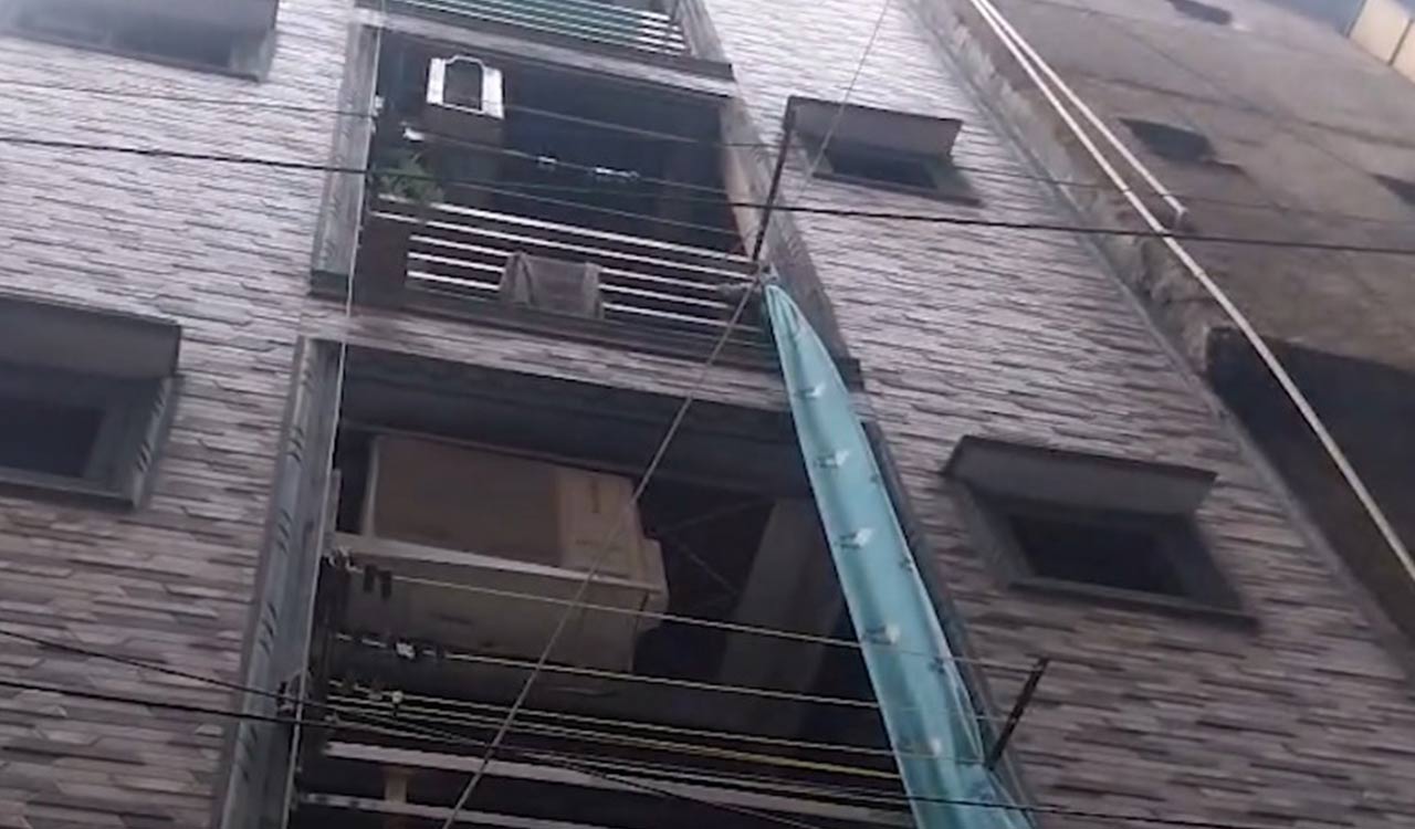 Three die after massive fire breaks out in Delhi’s Tughlakabad area
