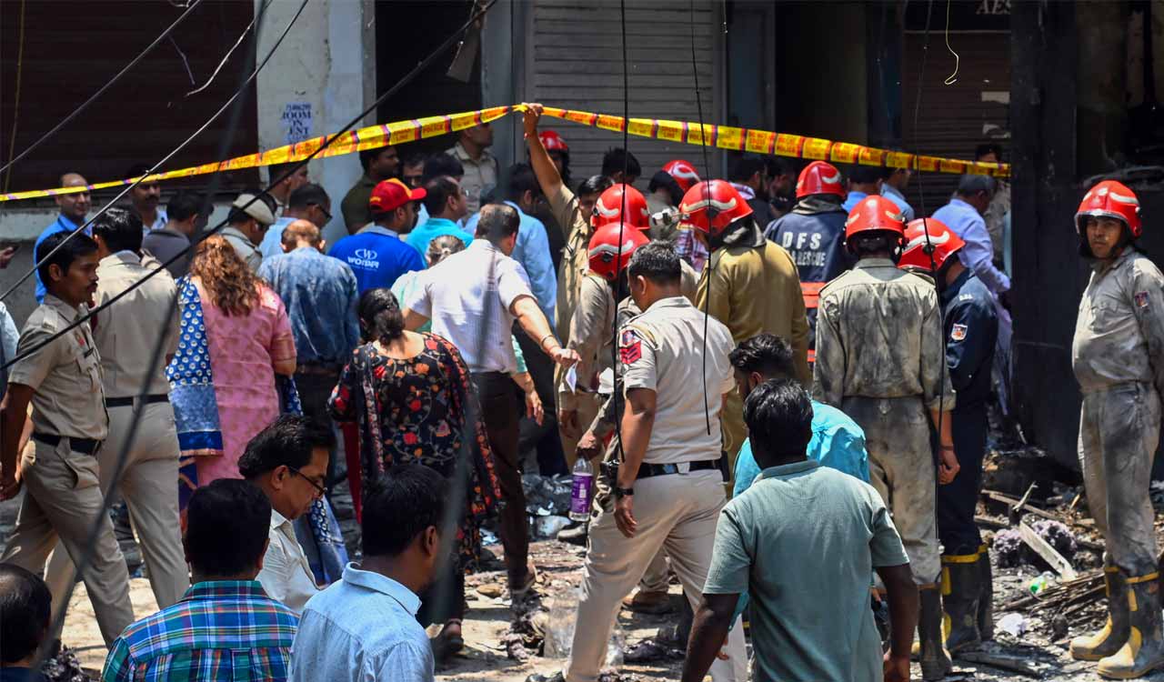 Delhi police identify foreign victims in Malviya Nagar hotel fire tragedy