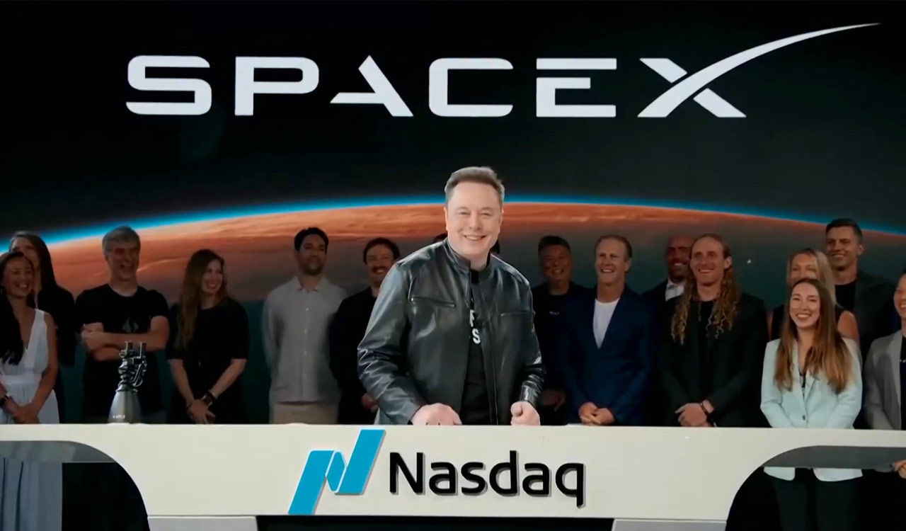 Elon Musk becomes world’s first trillionaire as SpaceX hits $2.1 trillion valuation after record IPO