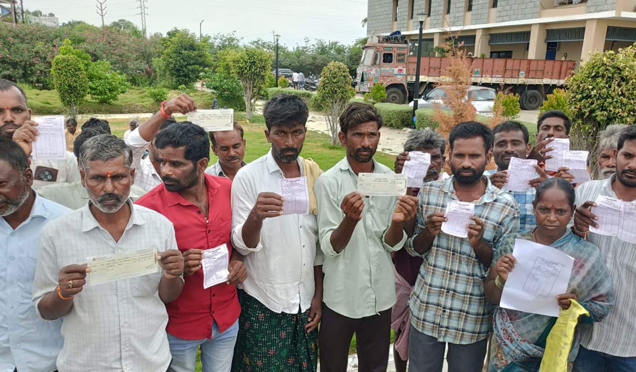 Delay in procurement leaves 80 farmers cheated of Rs.2 crore in Nagarkurnool