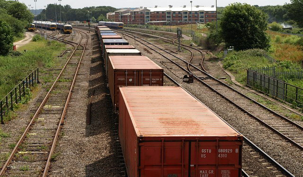 Goods train derails near Peddapalli, restoration works underway