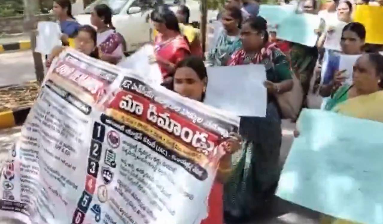 University of Hyderabad contract staff launch indefinite protest over labour rights