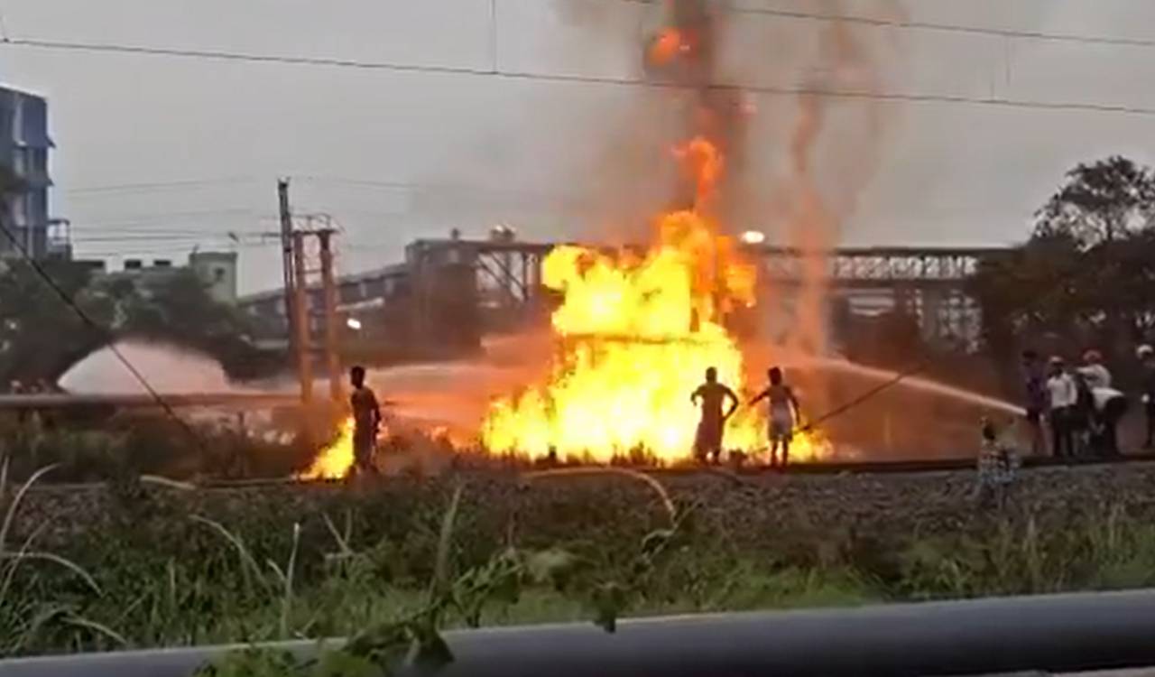 Massive fire breaks out at Bengal’s Haldia refinery, scores injured