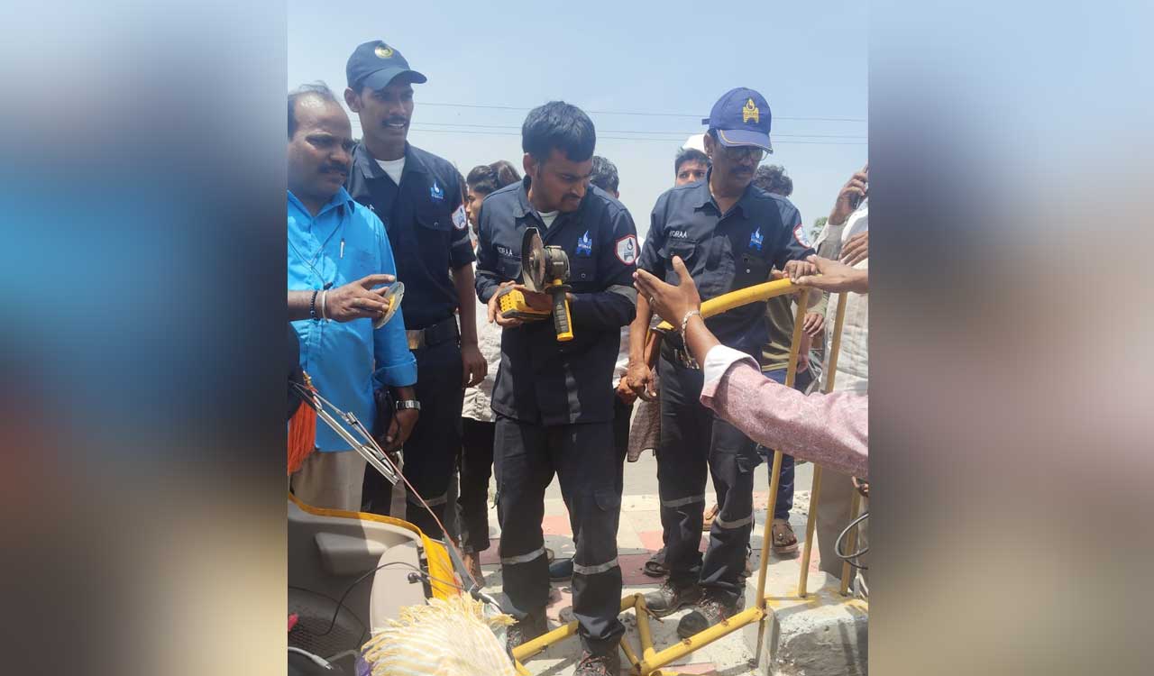 HYDRAA team rescues auto driver after iron rod pierces leg in Hyderabad