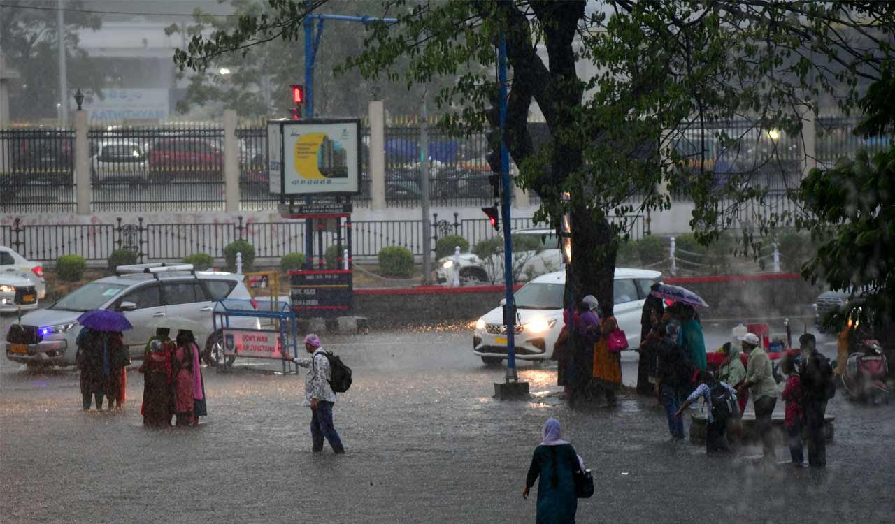 IMD issues heavy rain alert for Telangana from June 23 to 28