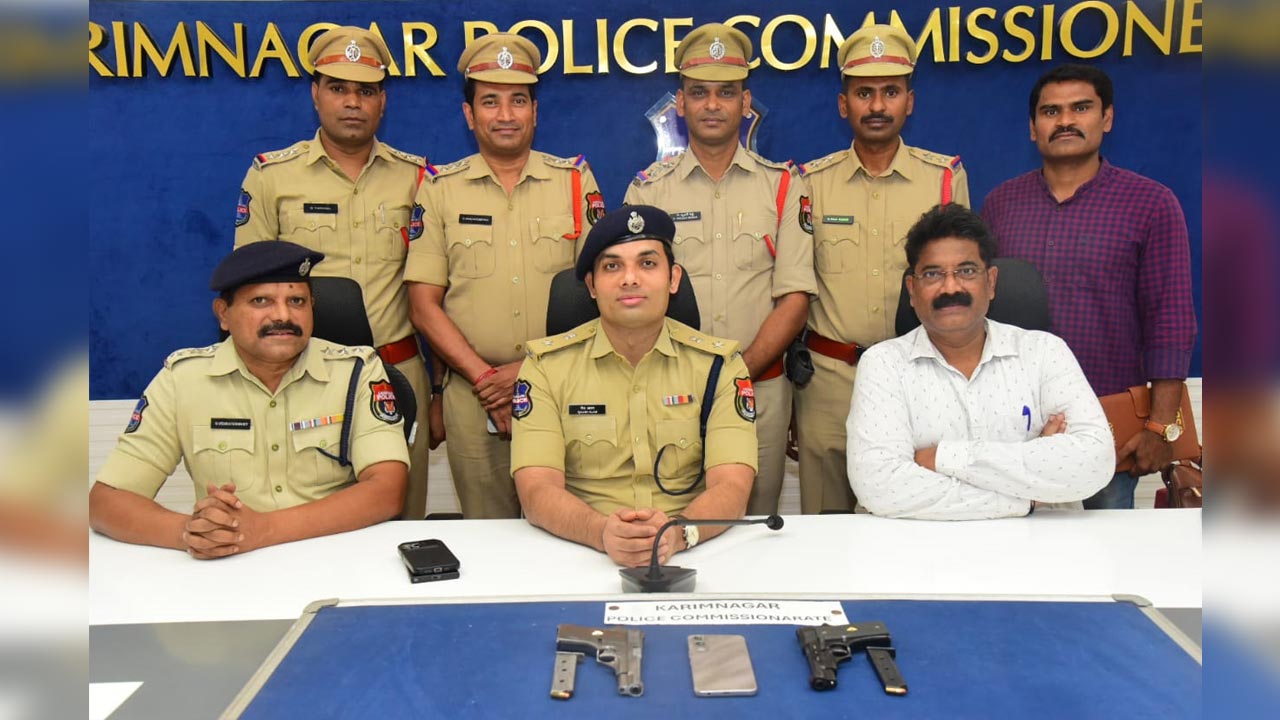 Karimnagar police recover pistols and mobile phone linked to PMJ jewellery robbery