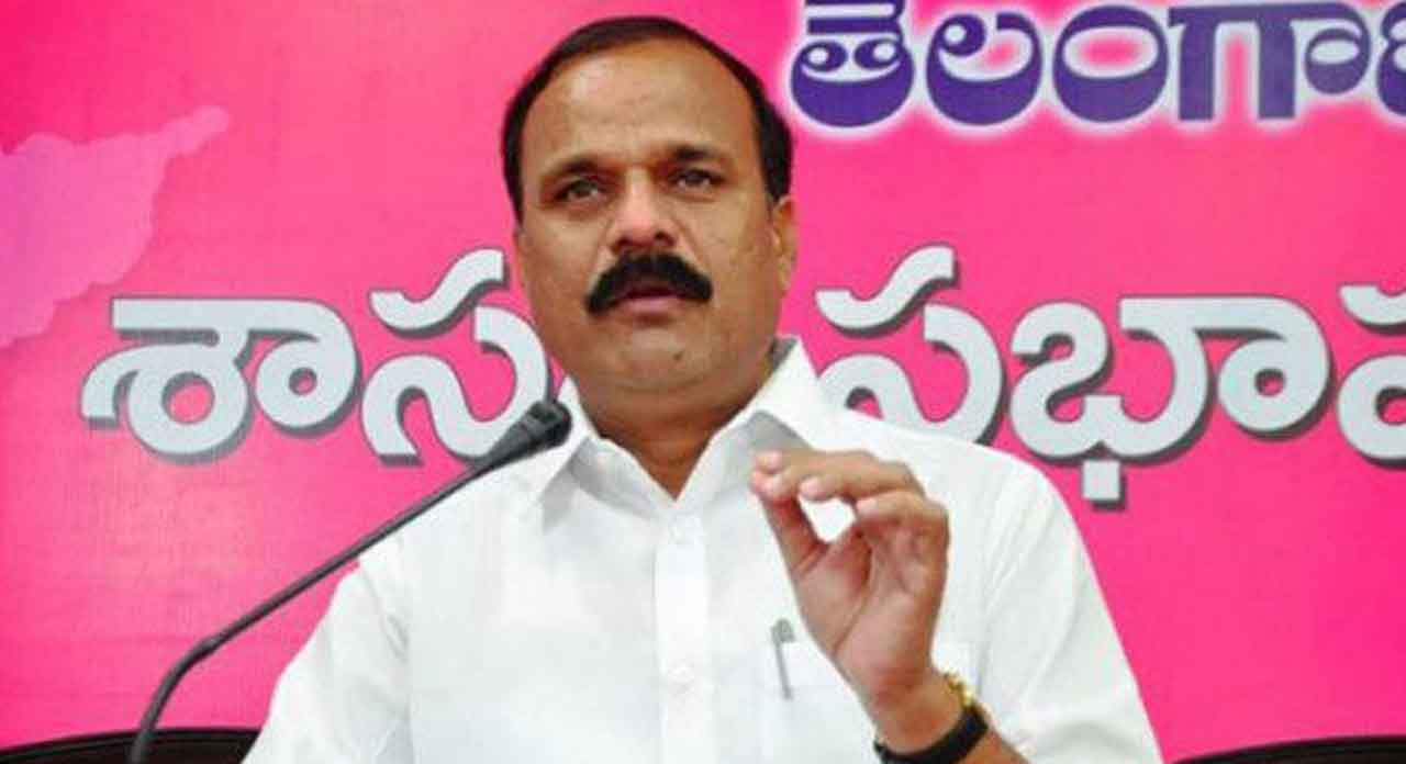 Karne Prabhakar accuses Revanth government of poor performance