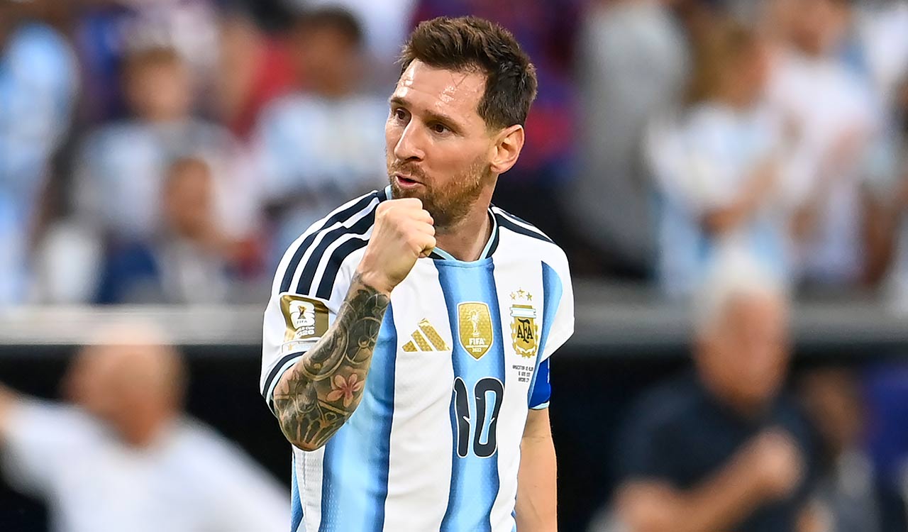 Lionel Messi becomes 2nd player to score in 5 World Cups, striking early for Argentina vs Algeria