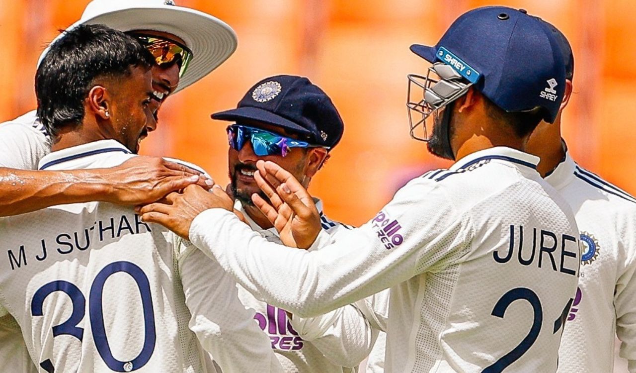 ndia declare at massive 564/8; Afghans lose opener early