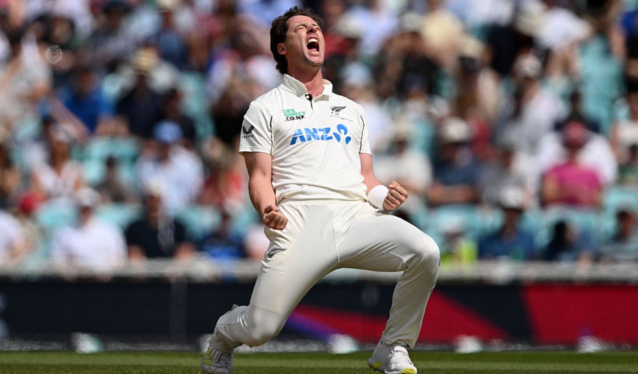 New Zealand crush England by 253 runs in 2nd test at The Oval as Henry rips through the tail