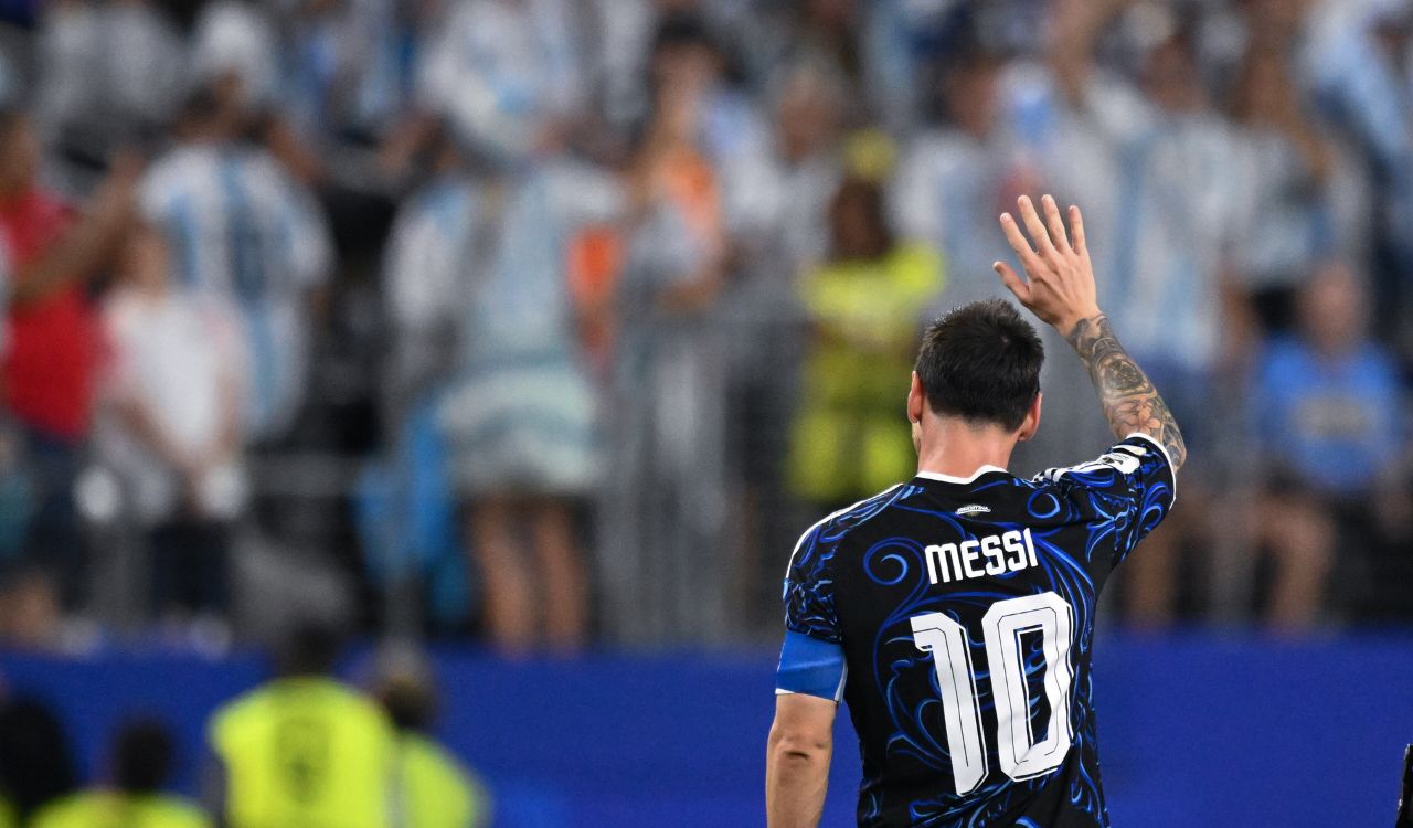 Lionel Messi sets World Cup scoring record as Argentina beats Jordan 3-1