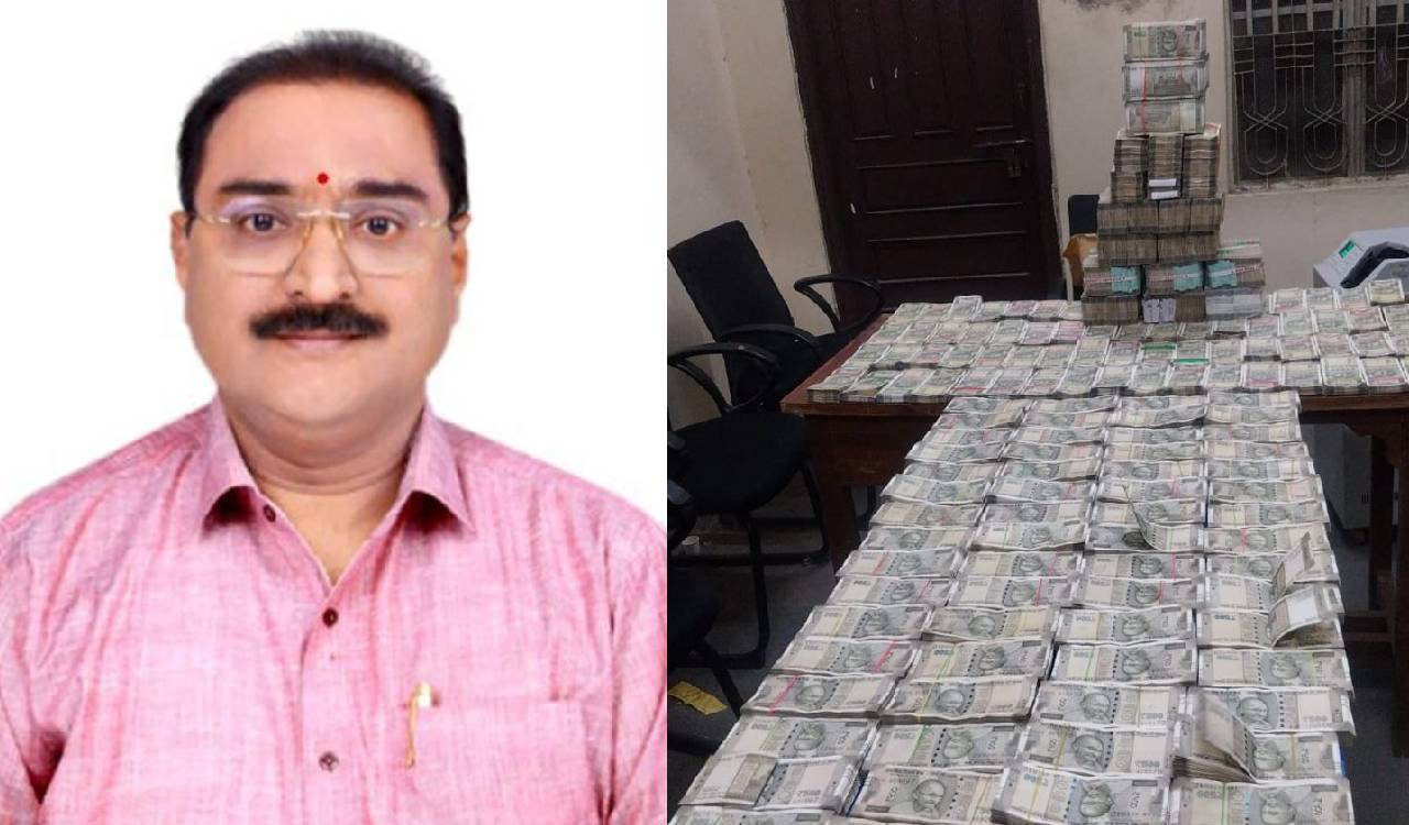 Hyderabad: Survey official Narahari Rao’s Rs. 3.5 crore cooperative society deposit unearthed in ACB raids