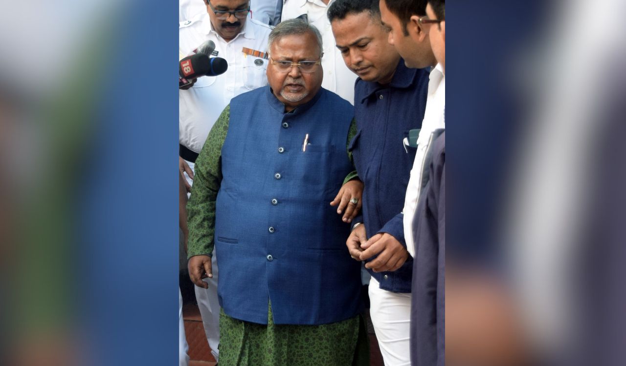 Extortion and death threat complaint filed against jailed ex-Bengal minister Partha Chatterjee over 2020 case