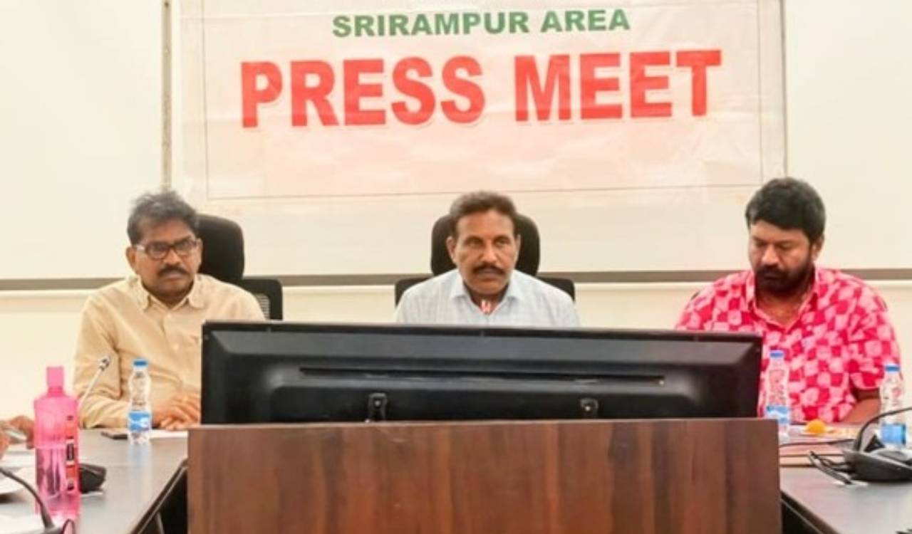 Srirampur, Mandamarri Areas trail in monthly coal production